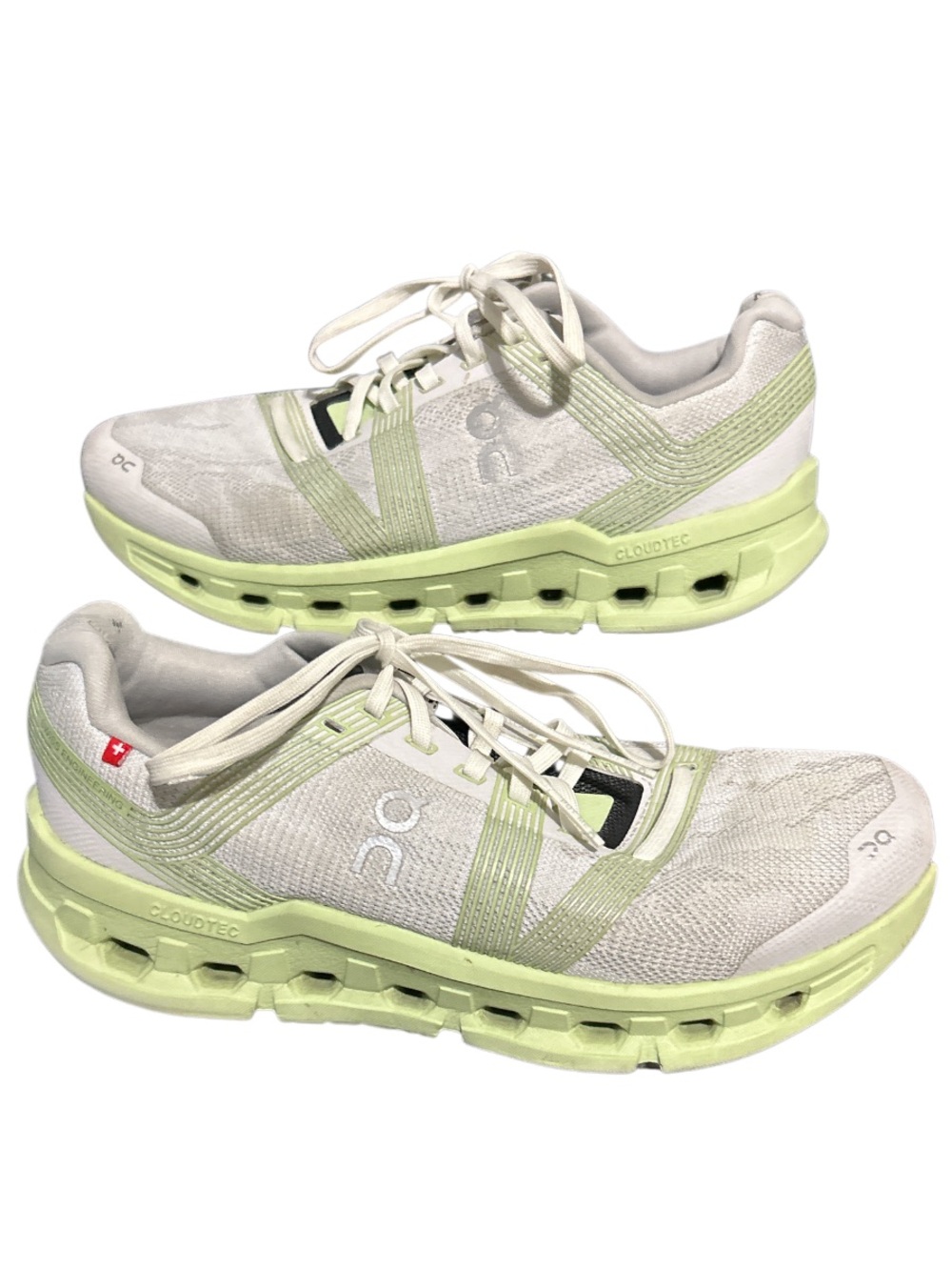 On Cloudgo in White/Meadow Size 8 - Picture 2 of 6